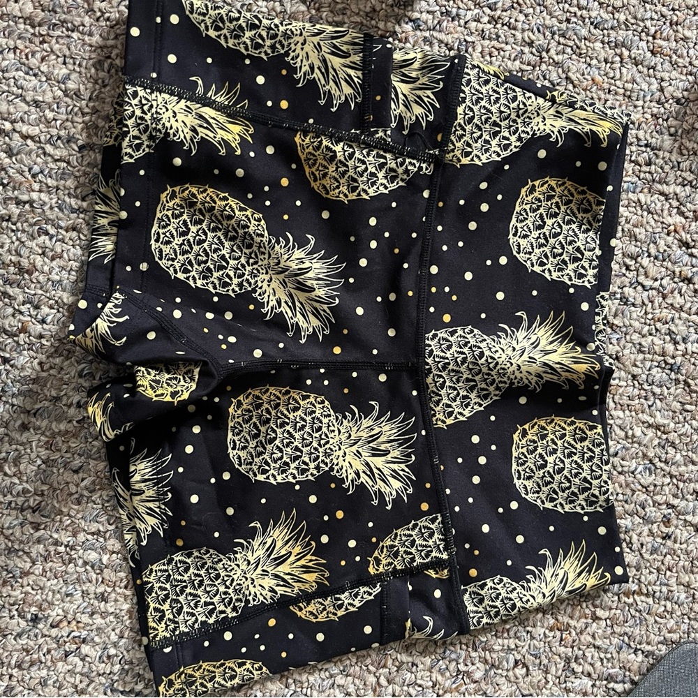 CVG Fine-apple Fitness Shorts